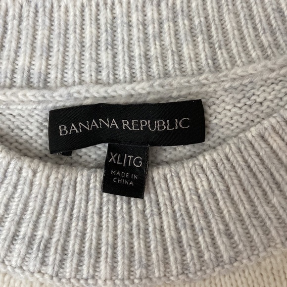 Banana Republic Soft Knit Striped Sweater - Picture 4 of 8